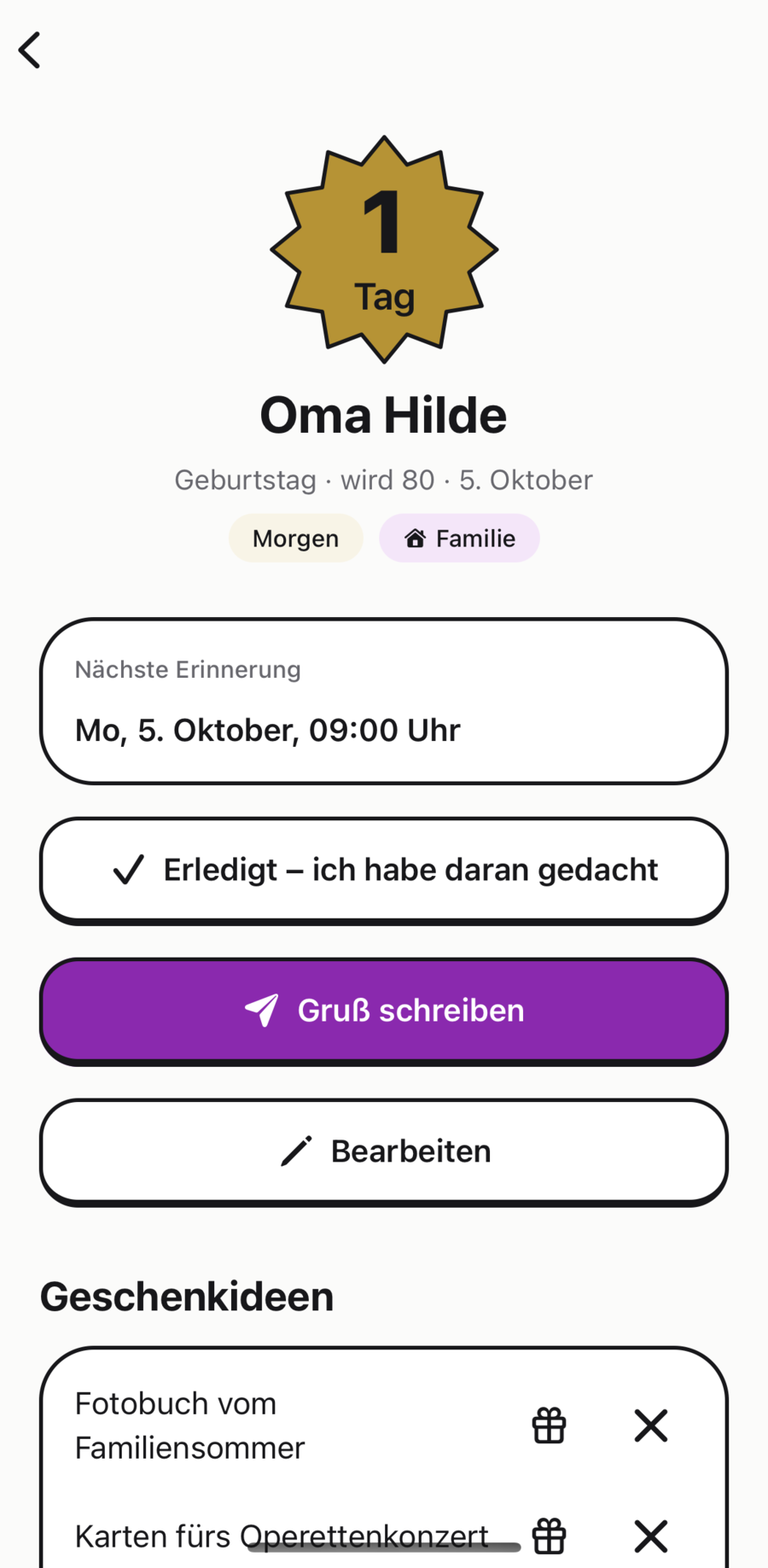 Anlass Oma Hilde, Geburtstag, wird 80, morgen. Nächste Erinnerung Montag, 5. Oktober, 9 Uhr, mit den Knöpfen „Erledigt – ich habe daran gedacht“, „Gruß schreiben“ und „Bearbeiten“, darunter die Geschenkideen.